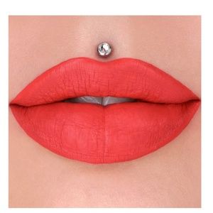 BNIB Strawberry Crush Jeffree Star Lippie